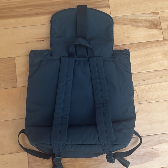 Pink backpack - Picture 5 of 5